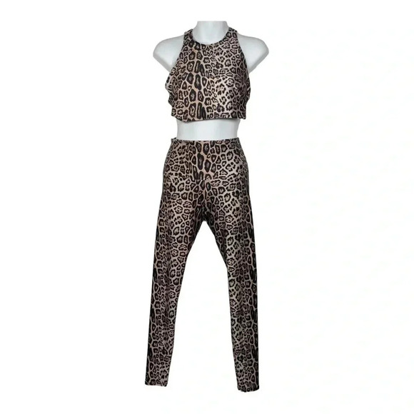 Onzie chic yoga set in leopard‎ - Picture 3 of 8